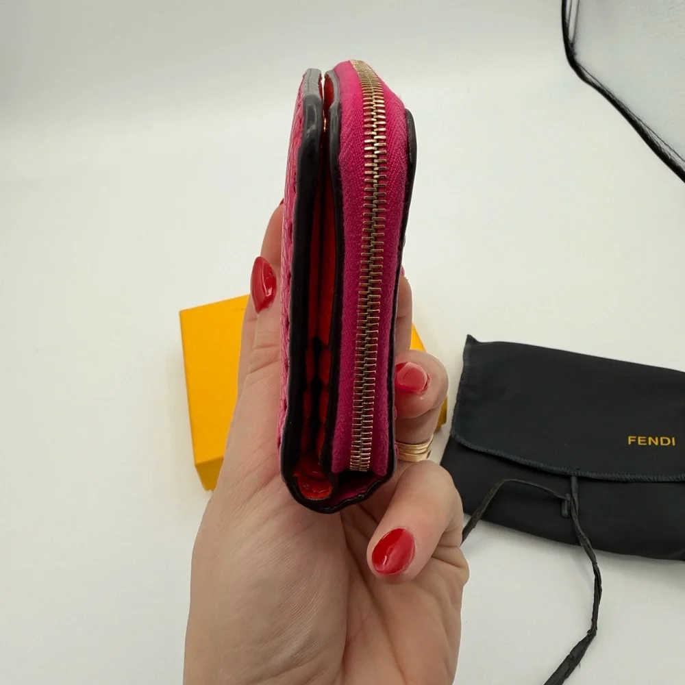 Fendi Celleria Leather Compact Wallet - Picture 3 of 8